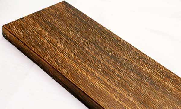 gỗ lát sàn là gì