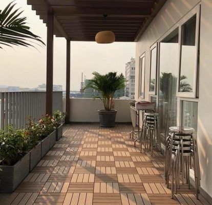 Có nên làm sân thượng bằng tấm Cemboard? 2 kích thước sàn gỗ