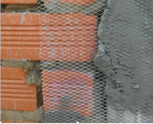 thi công đóng lưới chống nứt tường