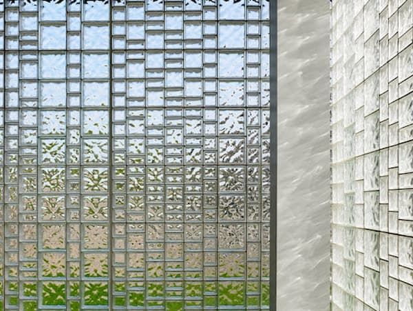 kích thước gạch kính