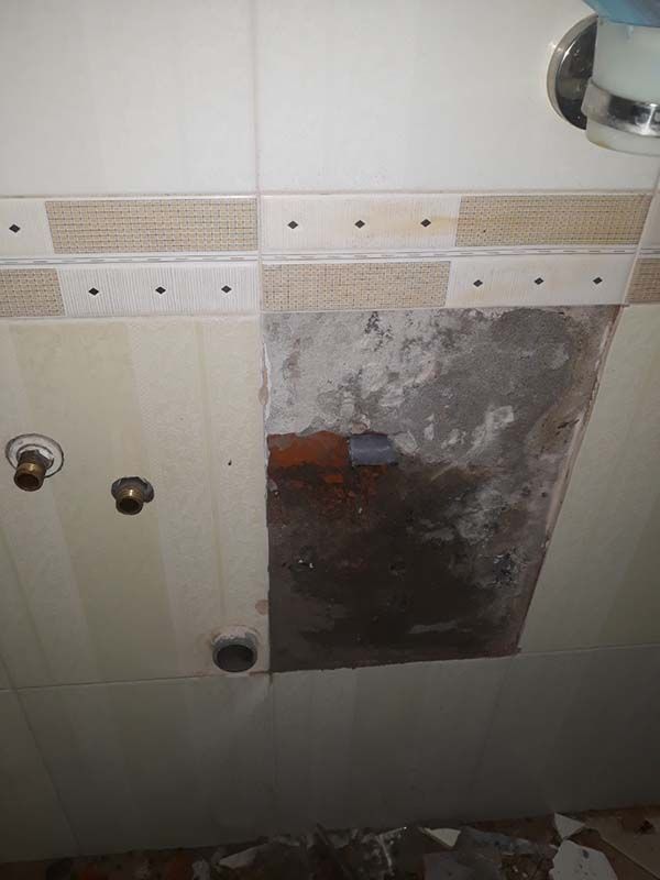 #Cách Sửa Đường Ống Nước Âm Tường Bị Rò Rỉ Tại Nhà 3 cách sửa đường ống nước âm tường bị rò rỉ