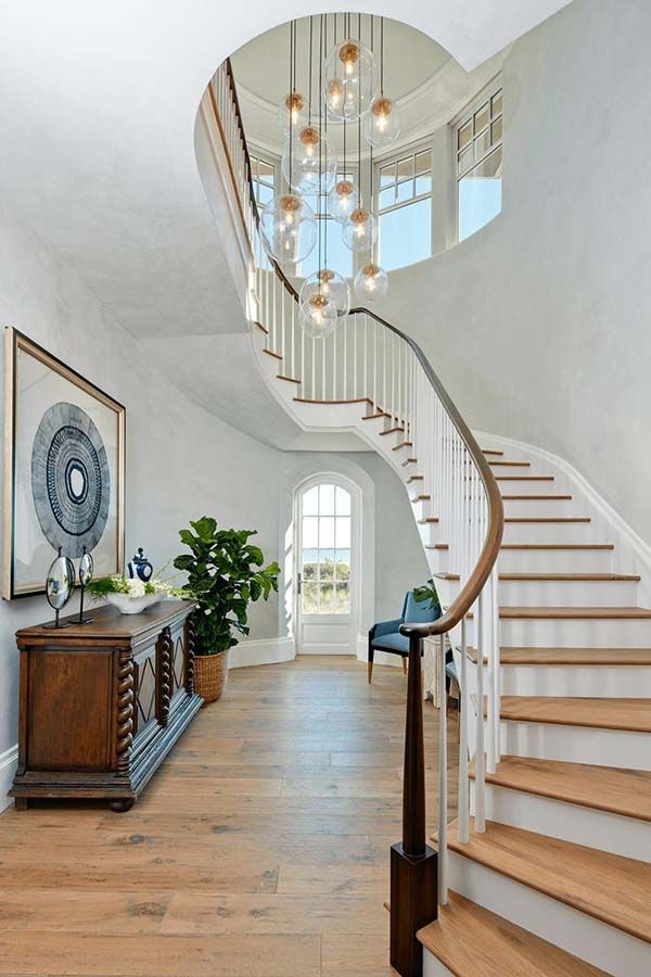 gỗ ốp cầu thang