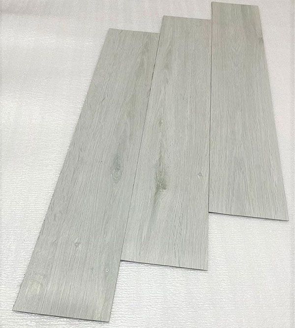 #15+ Mẫu Sàn Nhựa Giả Gỗ Tự Dán Đẹp Nhất Hiện Nay & Báo Giá 7 sàn nhựa giả gỗ tự dán