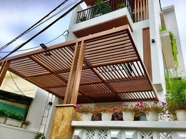 lam chắn nắng ban công