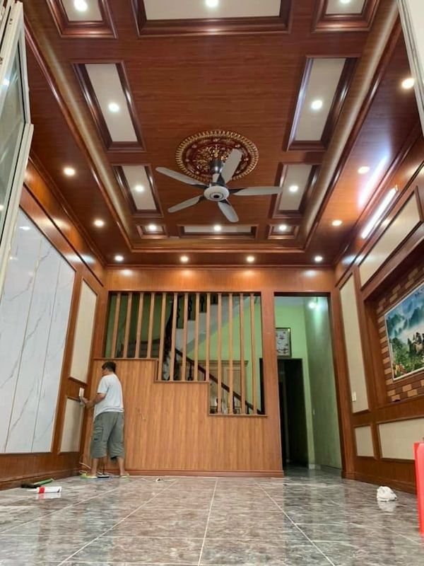 vách ngăn nhựa giả gỗ