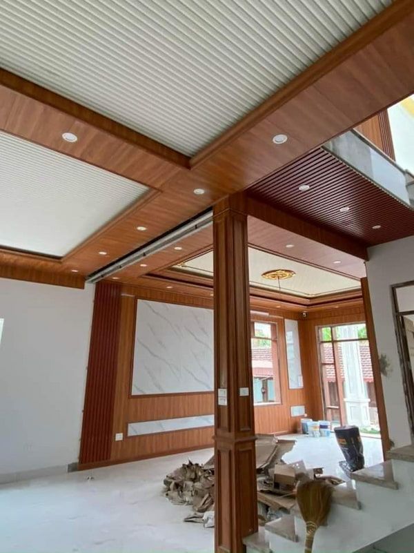 vách ngăn nhựa giả gỗ