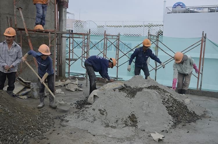 cach tron xi mang voi cat 1