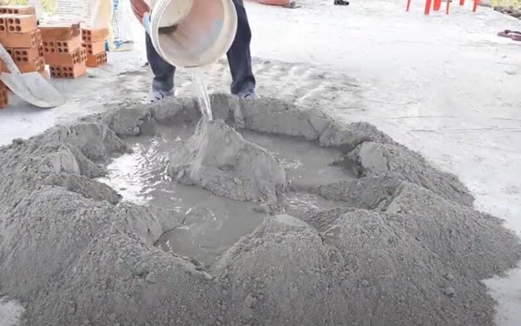 cach tron xi mang voi cat 3