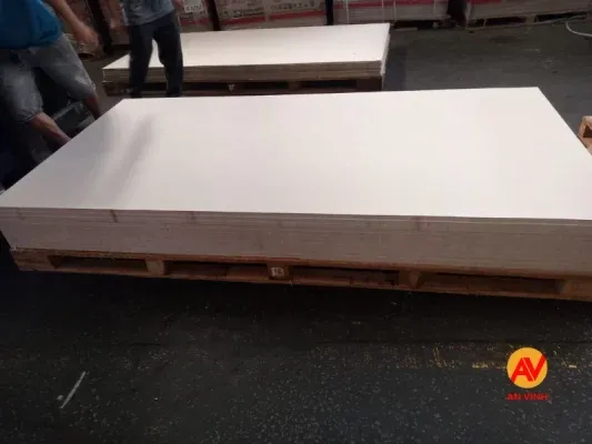 vách ngăn chống cháy